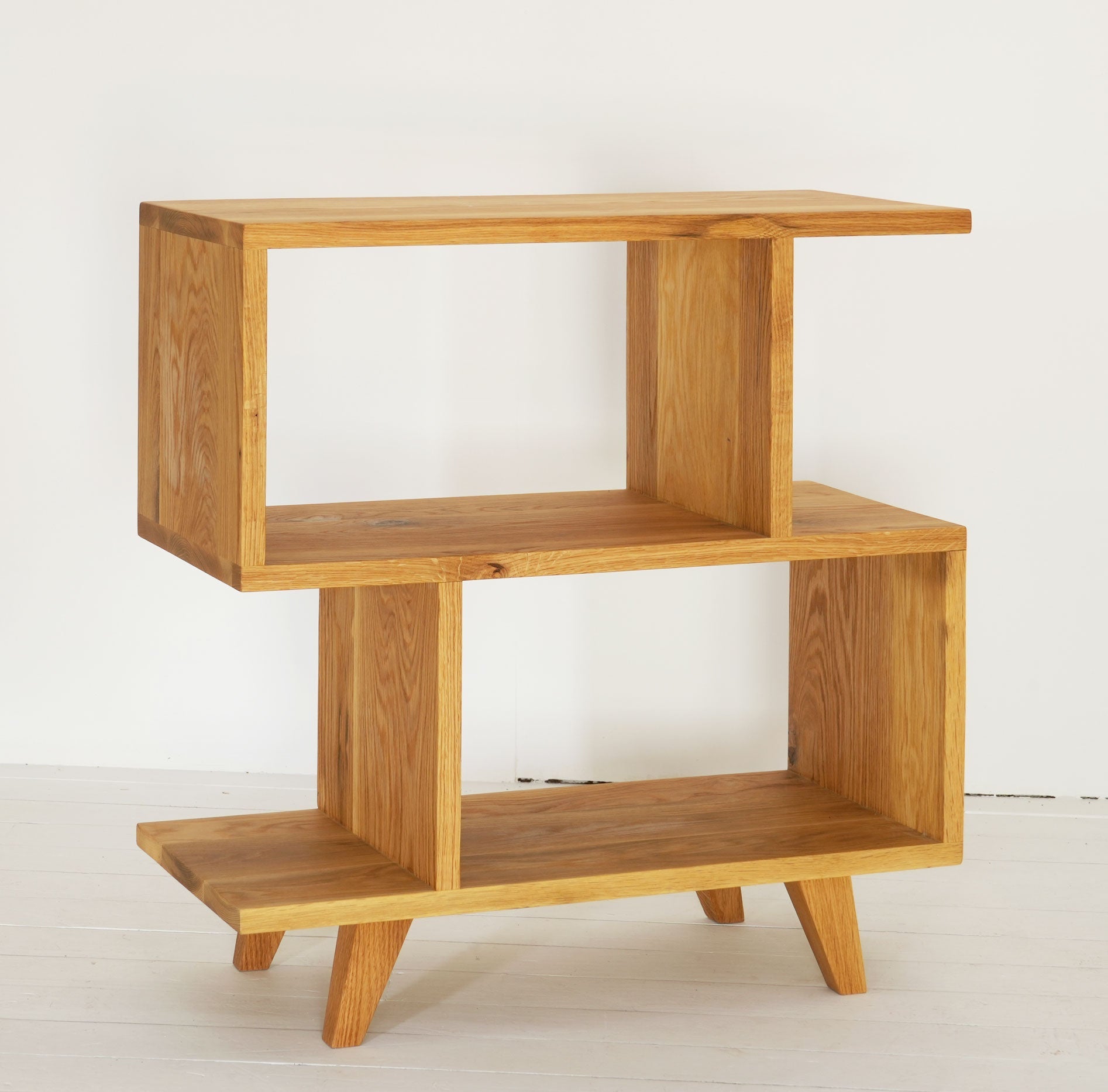 Elegant Solid Oak Pedestal with Legs, Open Shelving, Versatile TV Stand