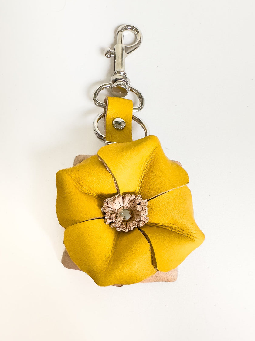 Sanna Leather Handcrafted 3D Flower Key Fob